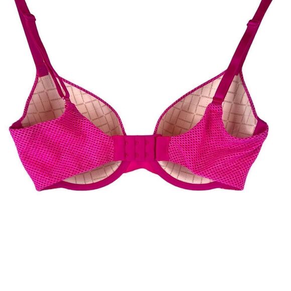 VICTORIA'S SECRET Uplift Semi Demi T-Shirt Bra in Hot Pink Size 32DD - Picture 5 of 10